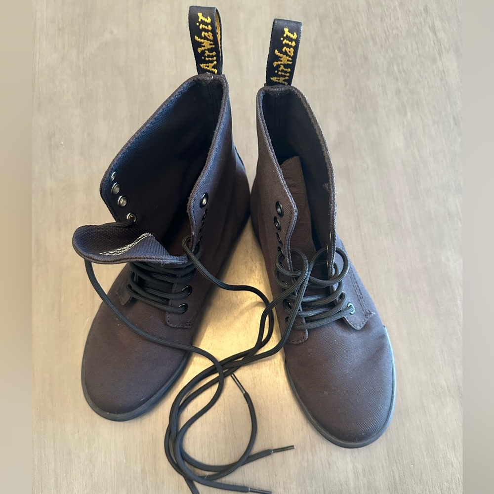 Doc Martens Sheridan boots
